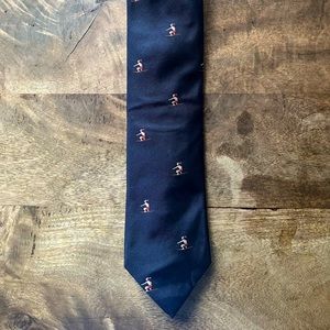 Vineyard Vines Christmas Tie Surfer